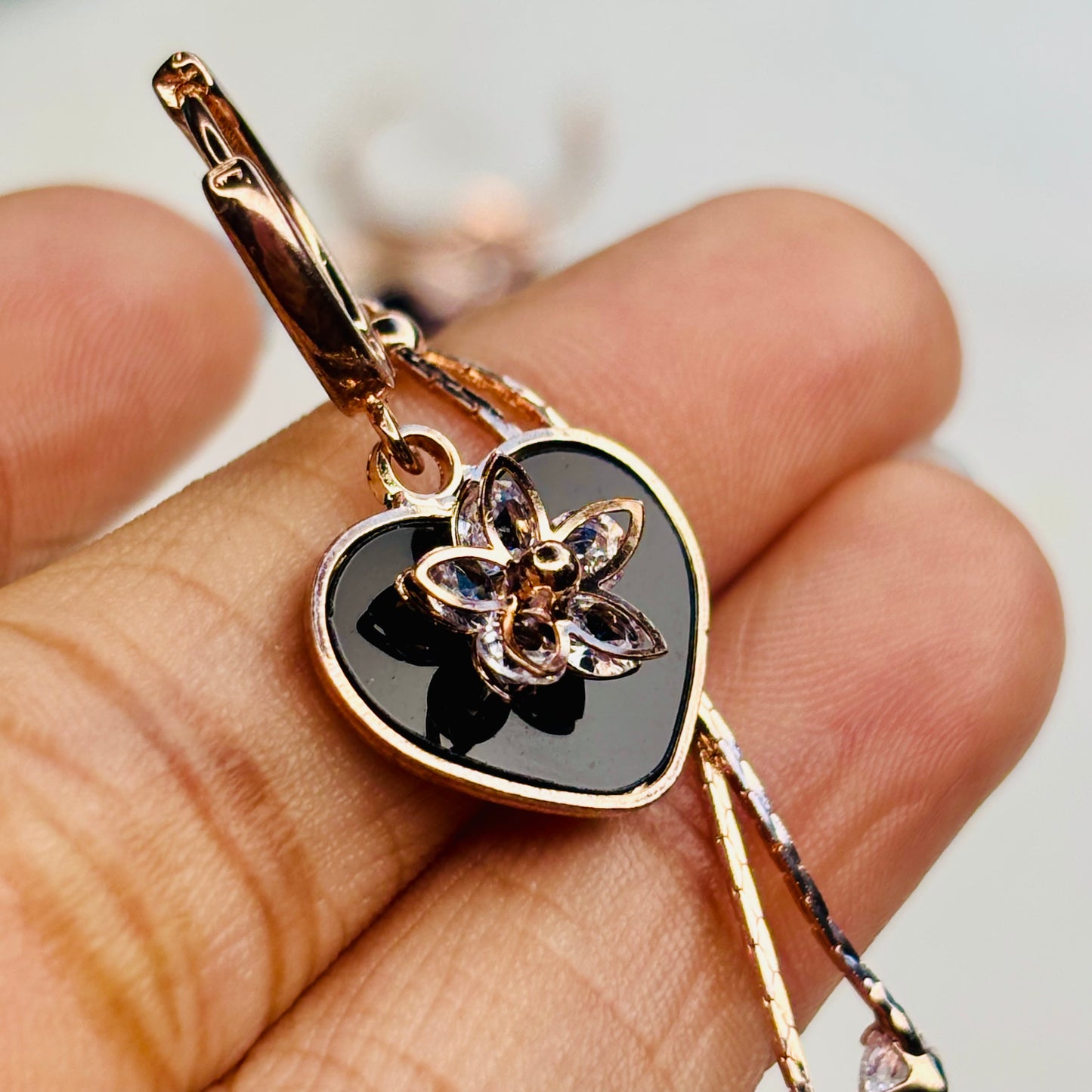 Noir Blossom Heart Drops