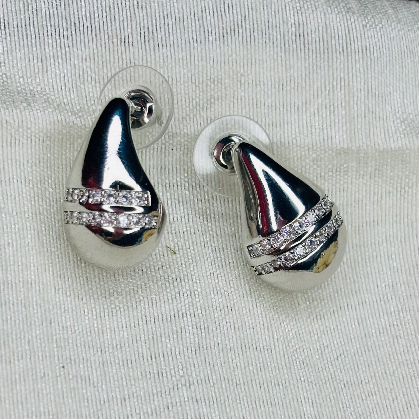 Silver Zircon Teardrop Studs
