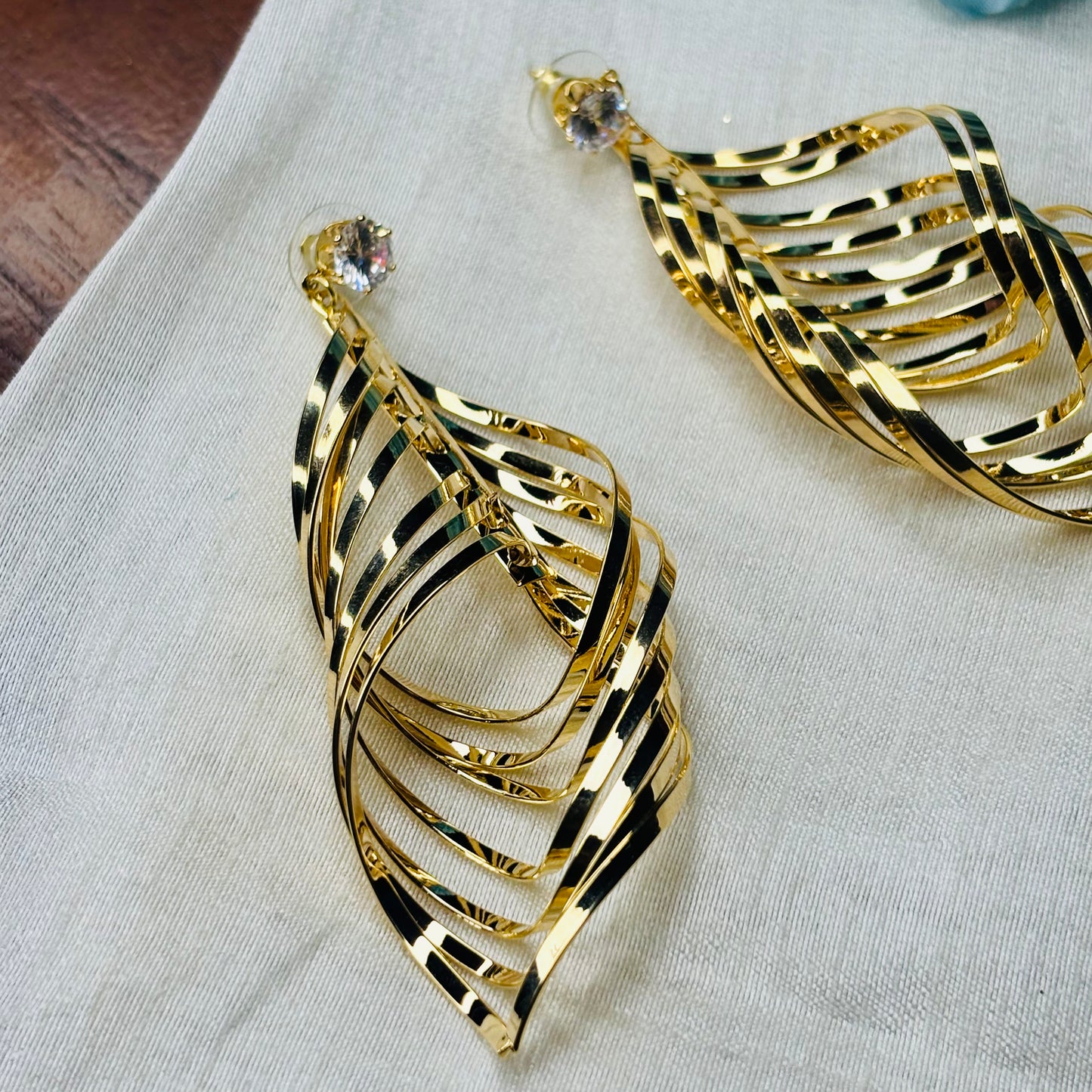 Radiant Cascade Drops