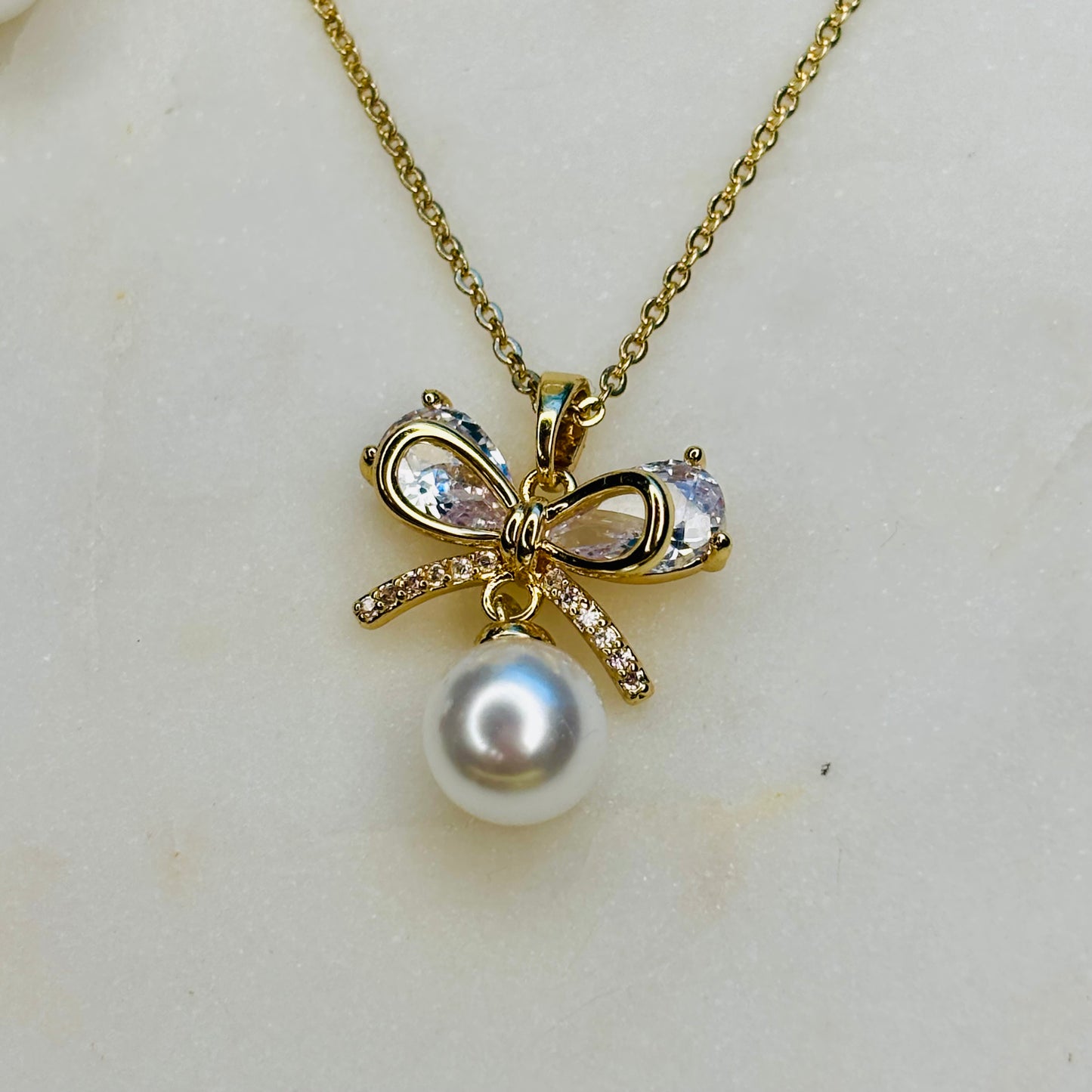 Dainty Bowknot Pearl Set