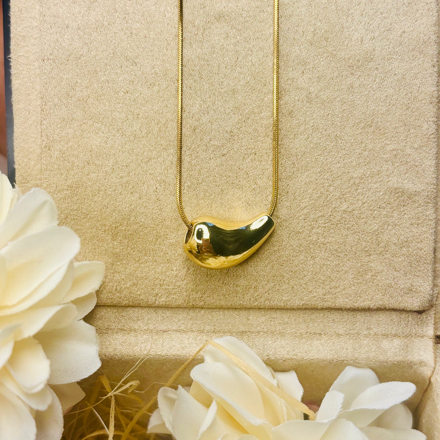 Golden Chili Necklace