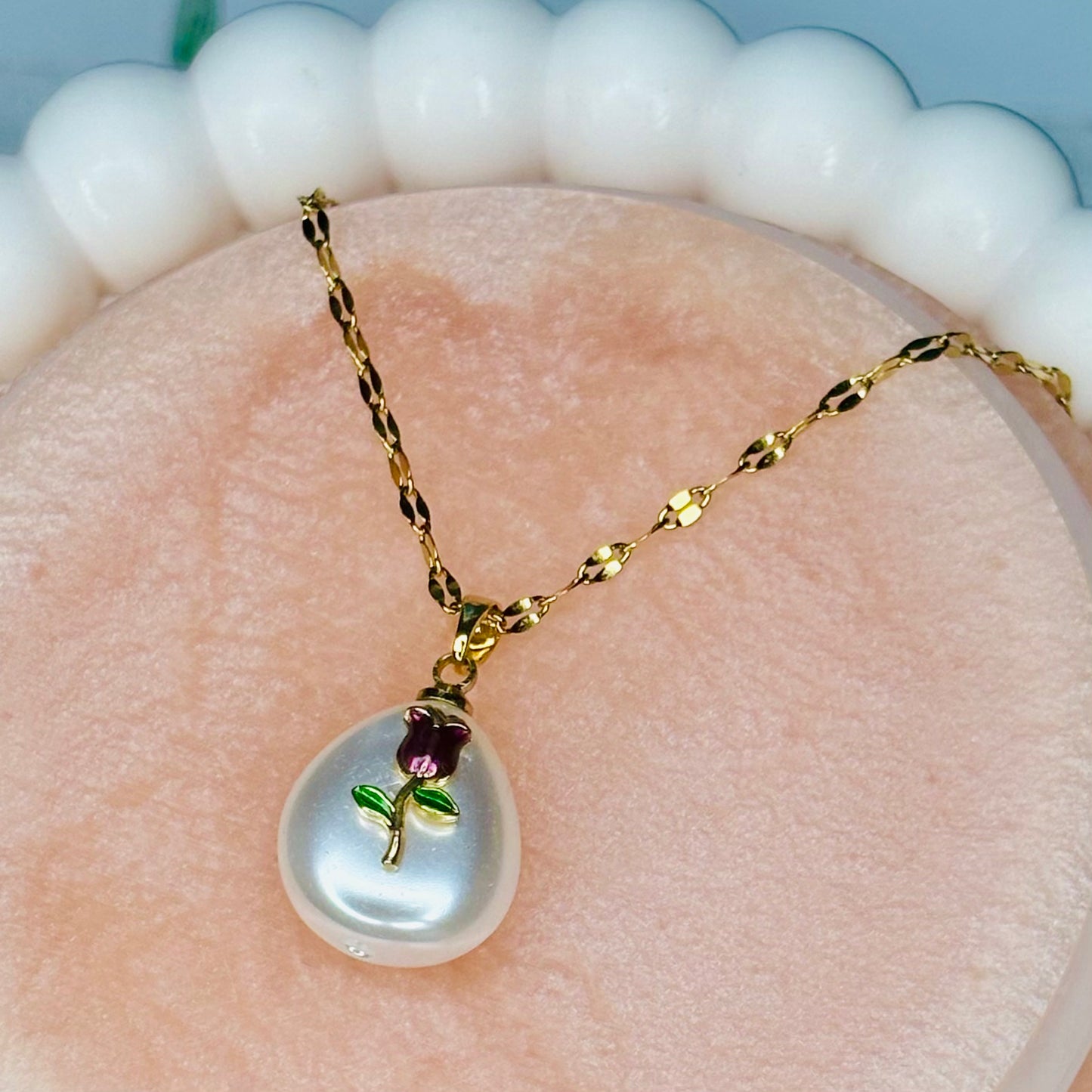 Flower on Pearl Necklace