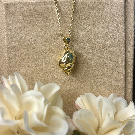 Croissant Textured Necklace