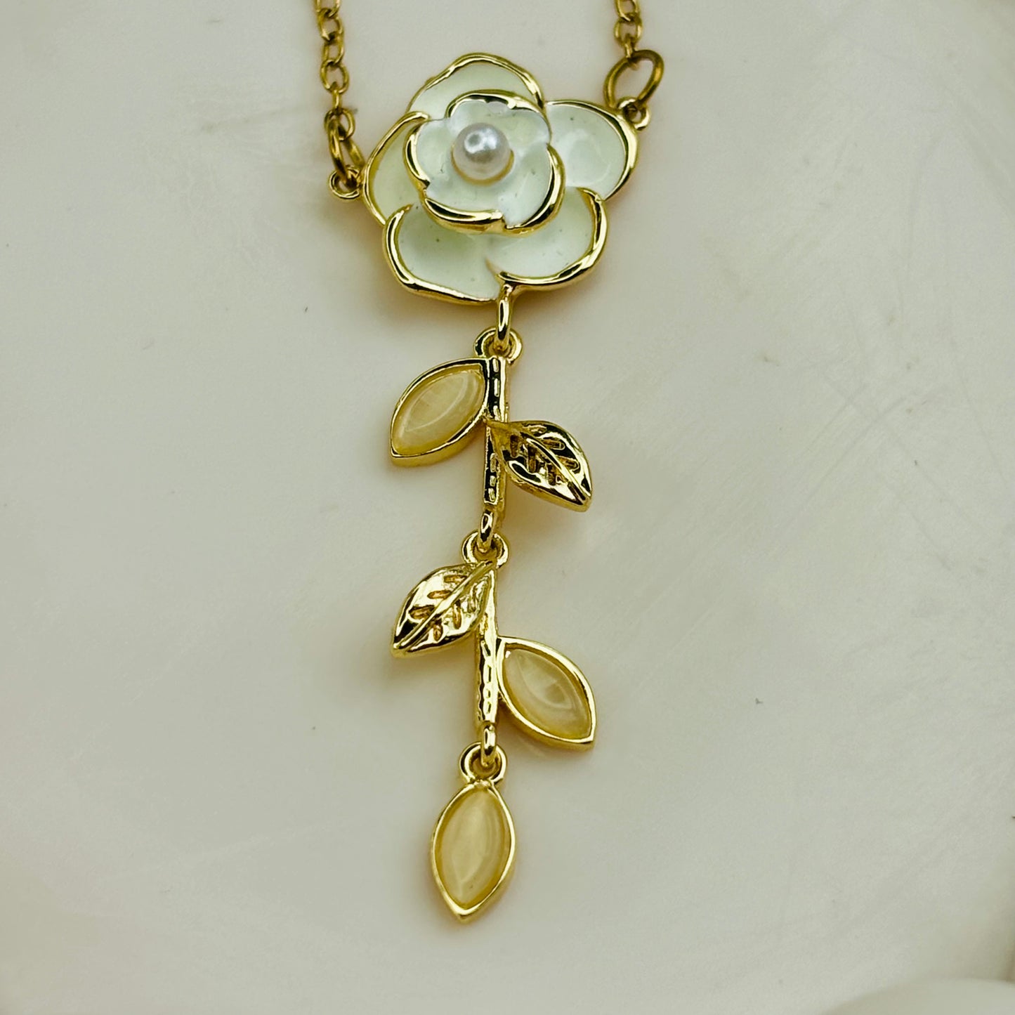Bloom And Vine Necklace