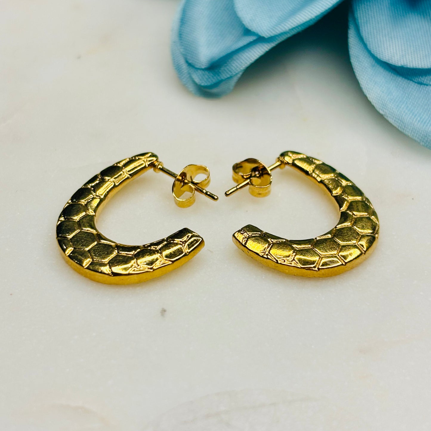 Honeycomb Crescent Hoops