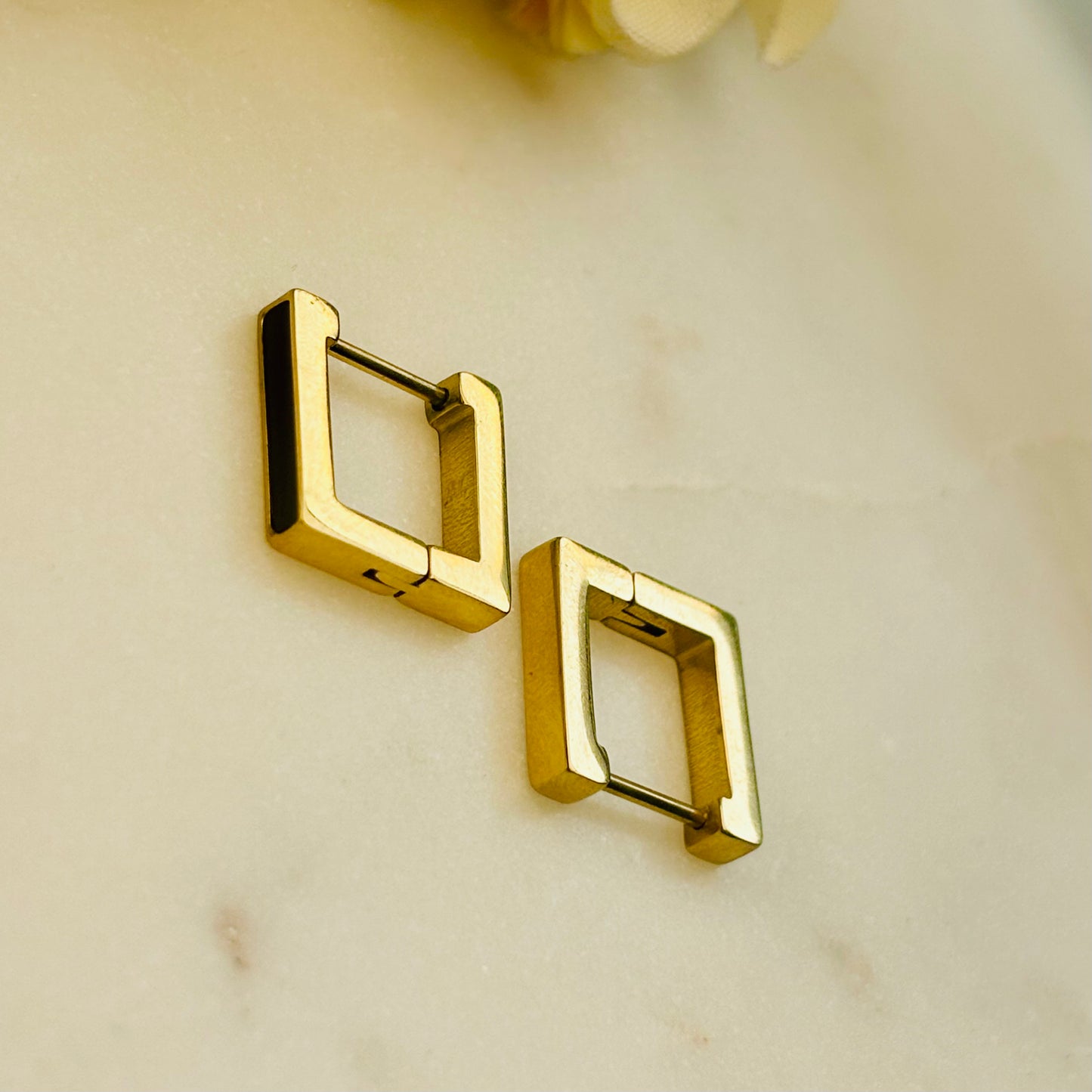 Geo Square Hoops
