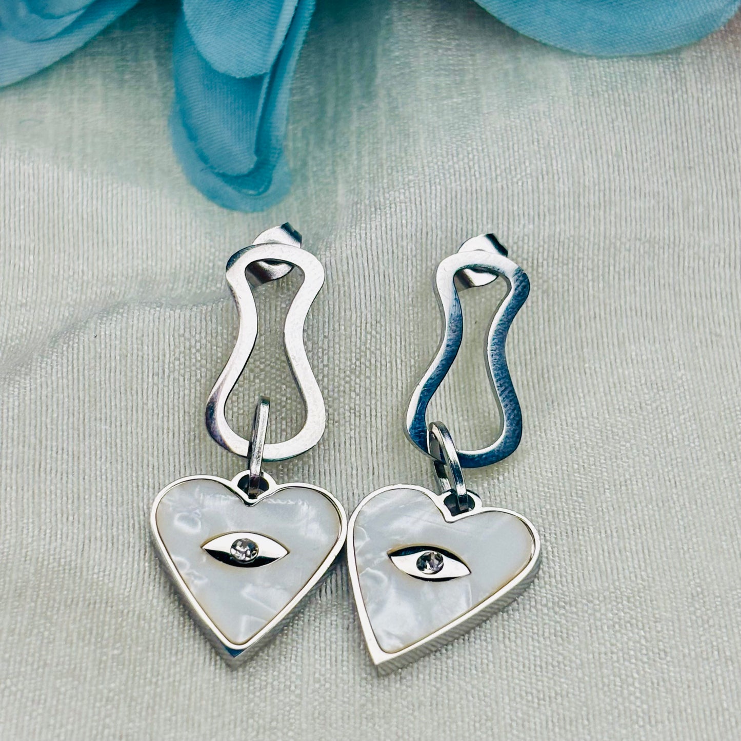 Mystic Gaze Heart Danglers