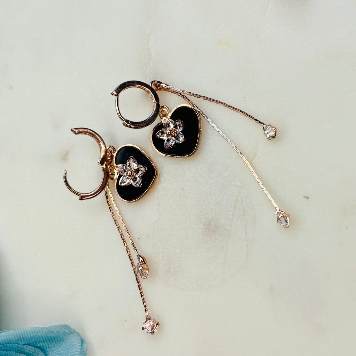 Noir Blossom Heart Drops