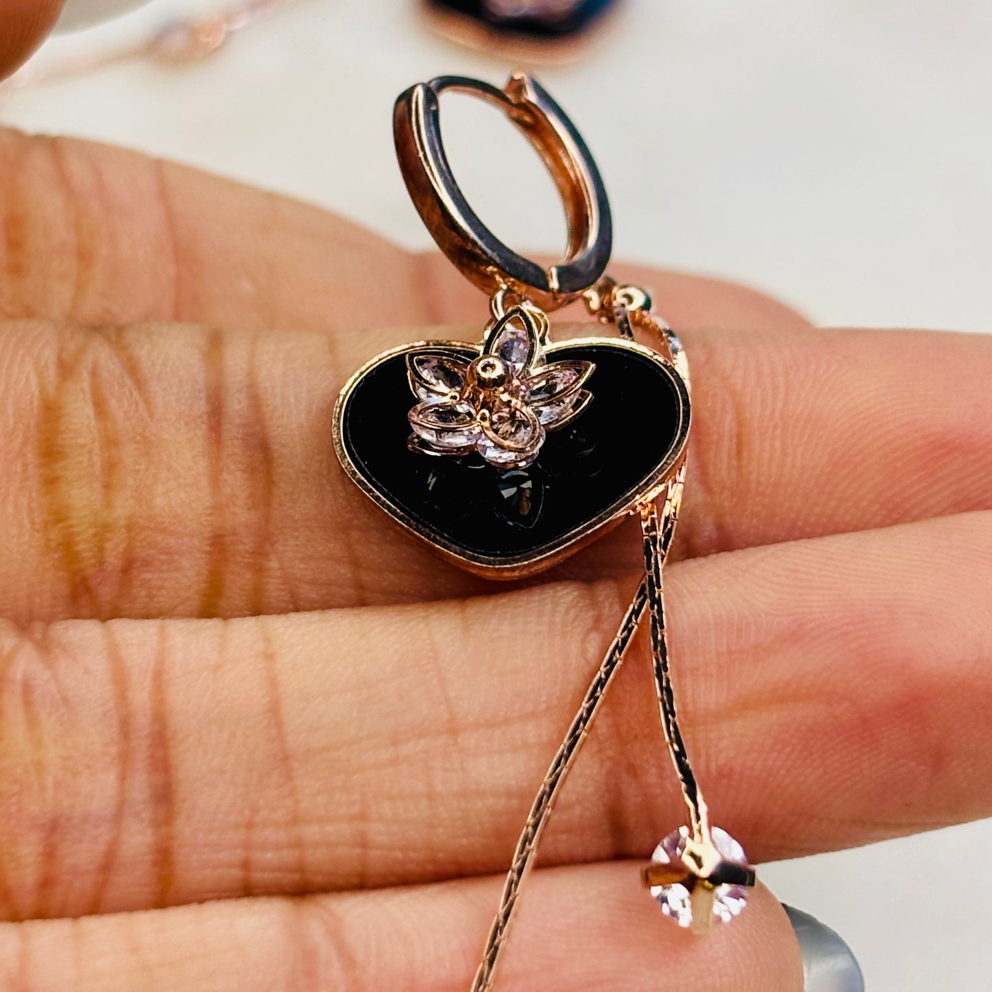 Noir Blossom Heart Drops