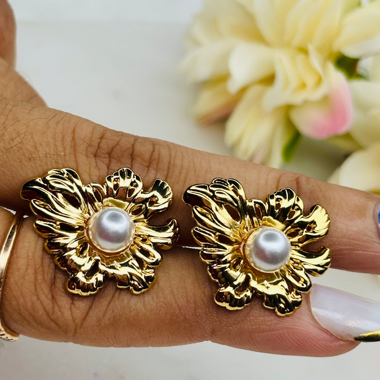 Bloom Pearl Studs