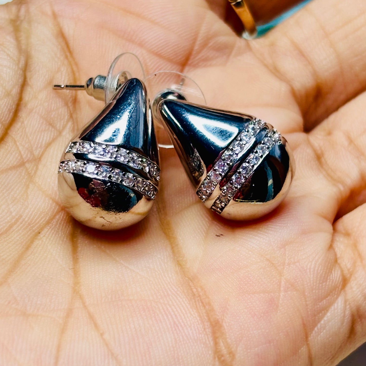 Silver Zircon Teardrop Studs