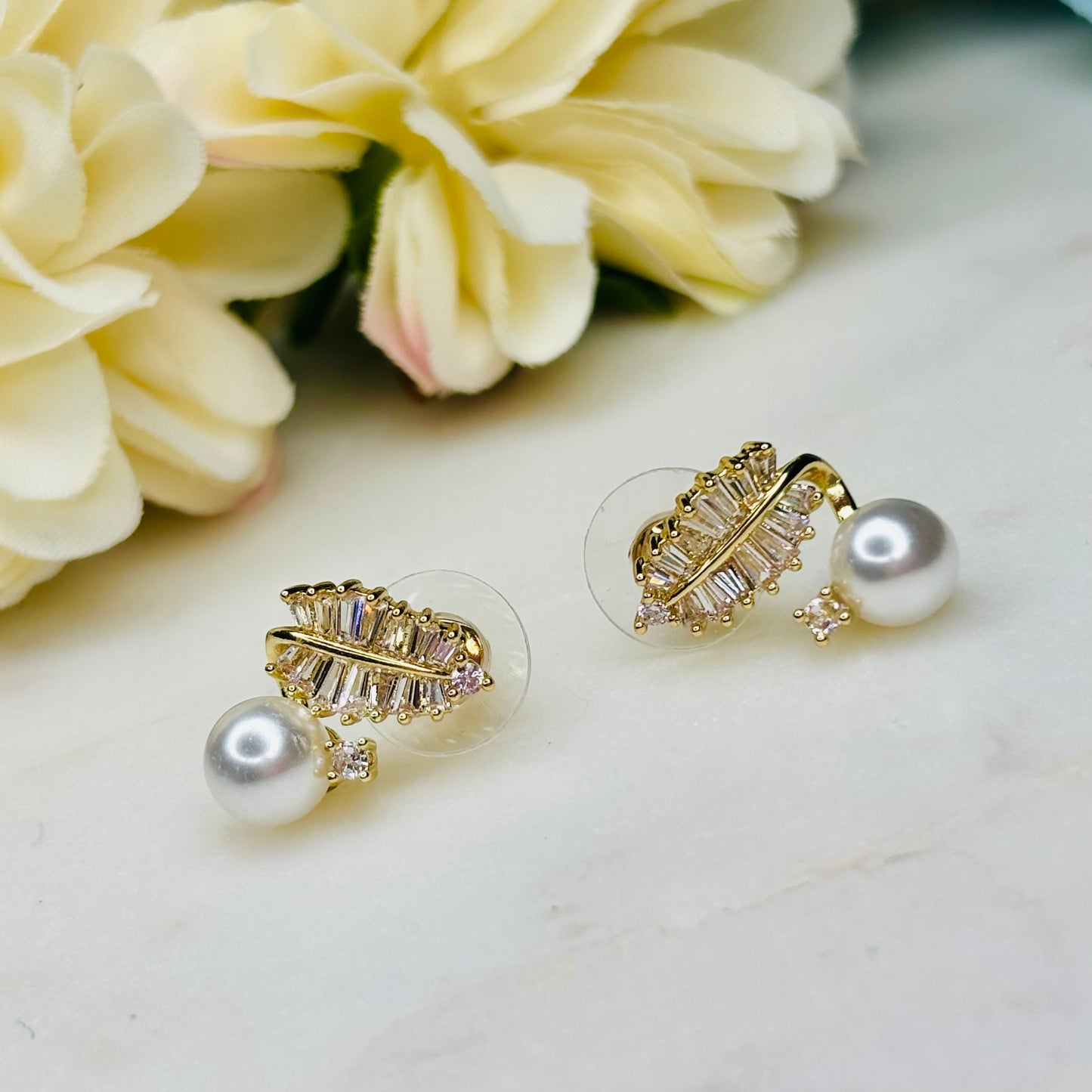 Pearl Elegance Leaf Earrings