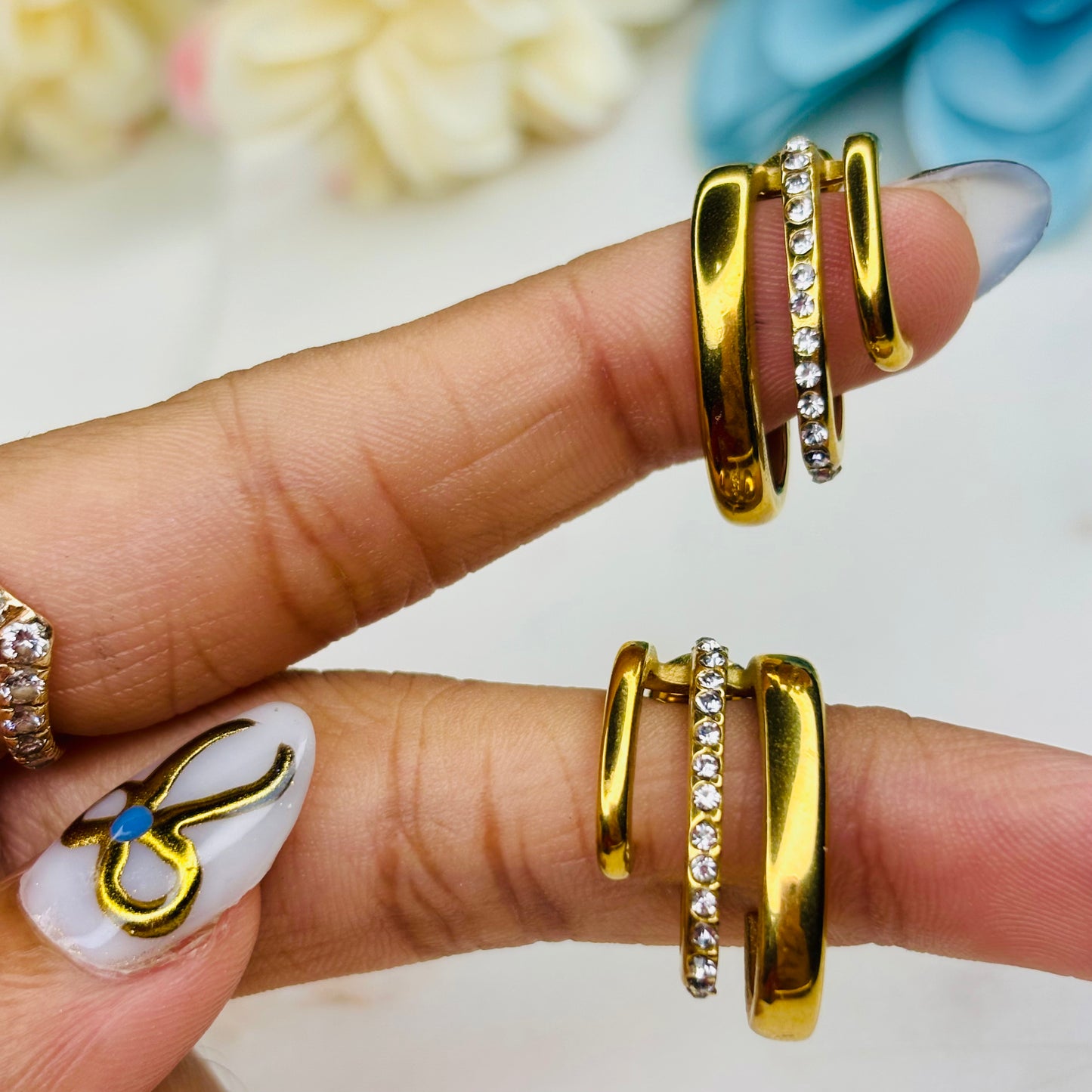 Tripple-Band Zircon Hoops