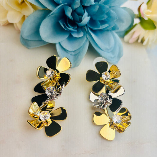 Dual-Tone Triple Bloom Cascades