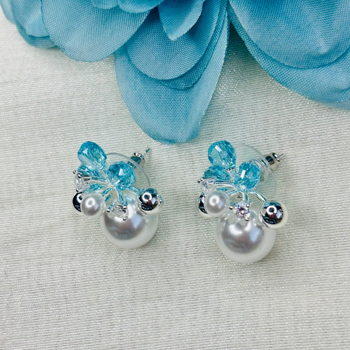 Pearl Cloud Silver Studs