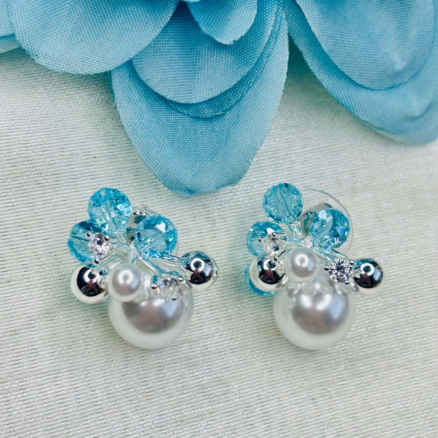 Pearl Cloud Silver Studs