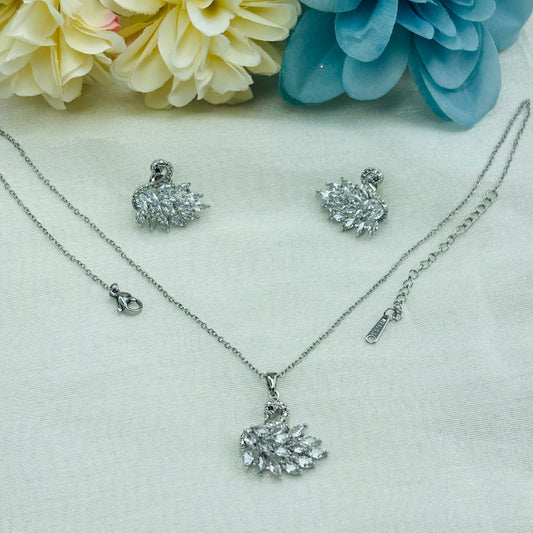 Clear-Crystal Swan Set