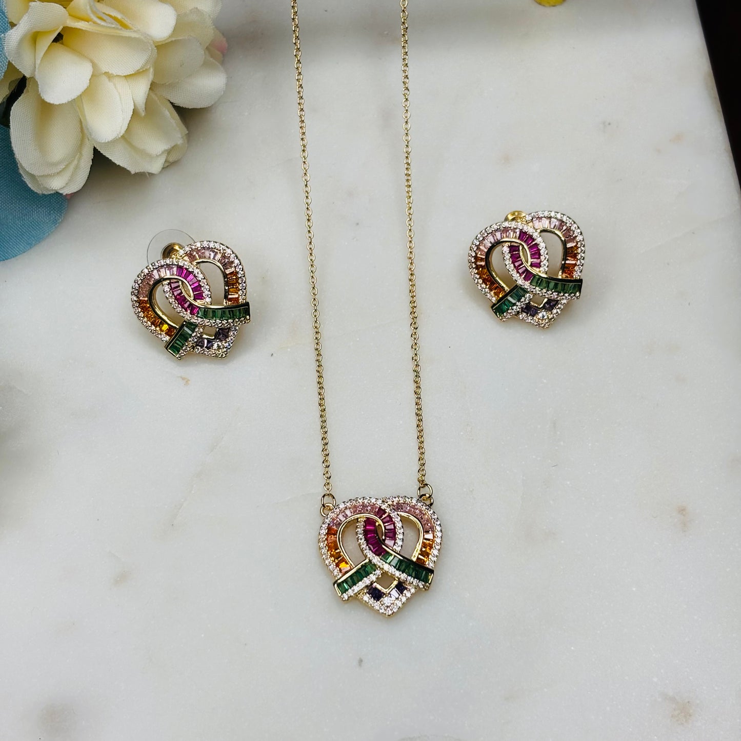 Heart-Knot Crystal Set