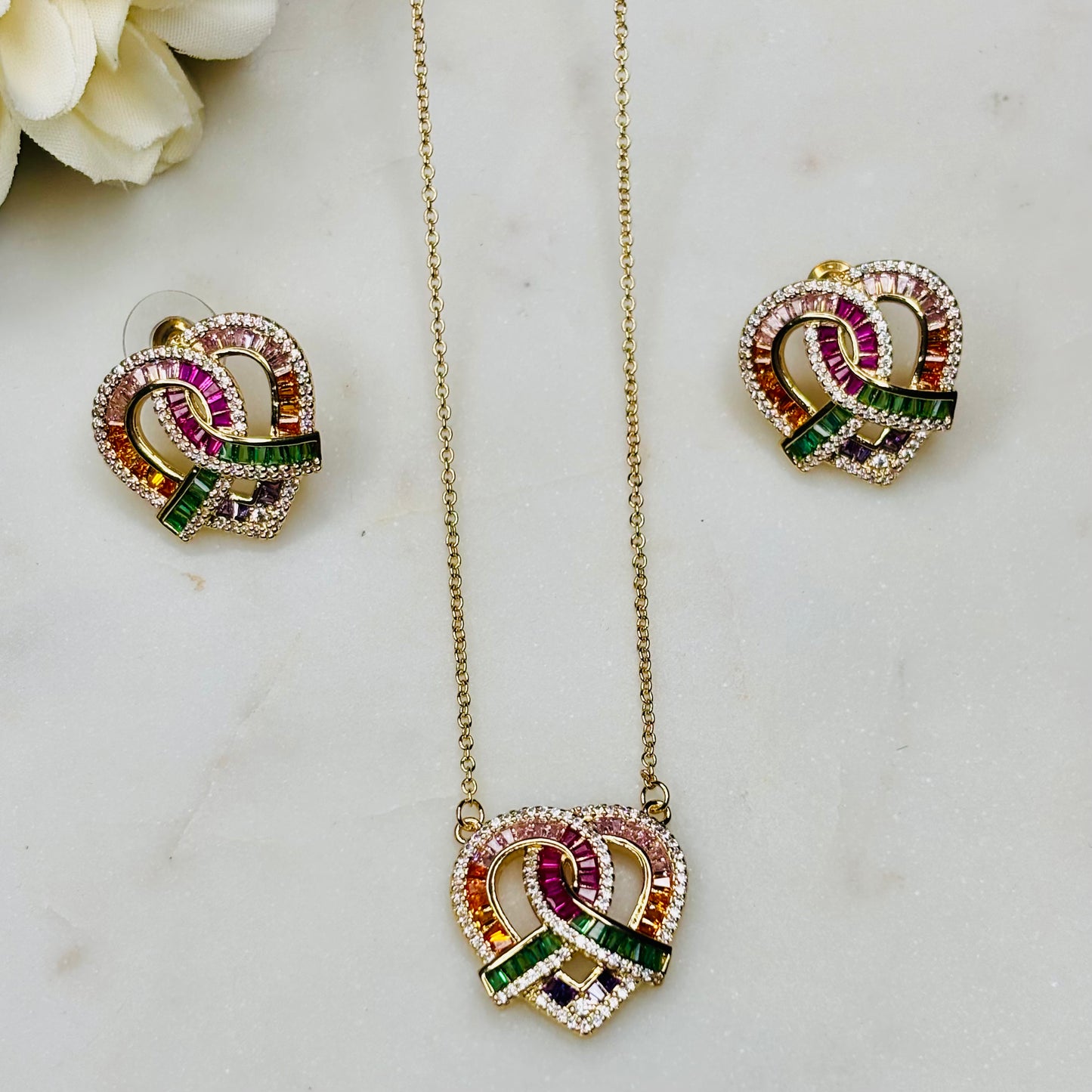 Heart-Knot Crystal Set