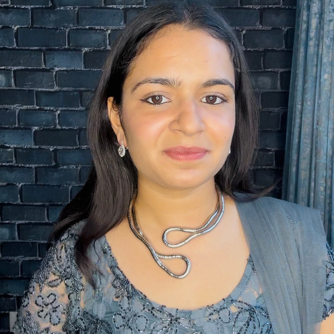 Twist & Turn Necklace