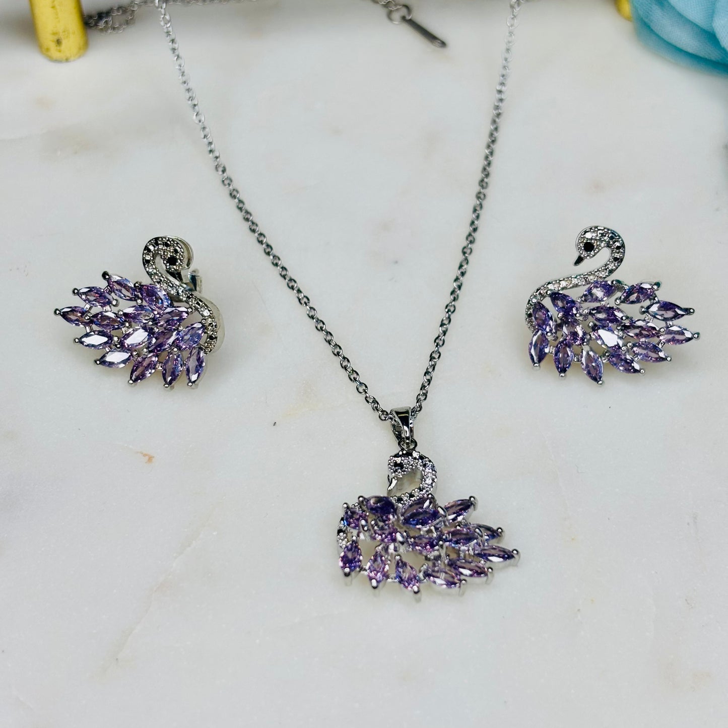 Purple-Crystal Swan Set