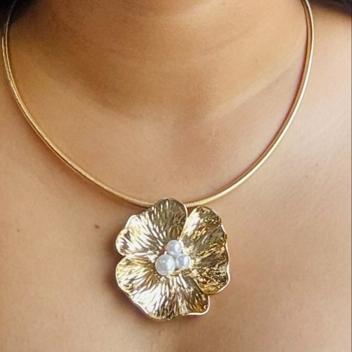 Bloom Flexible-Hasli Necklace