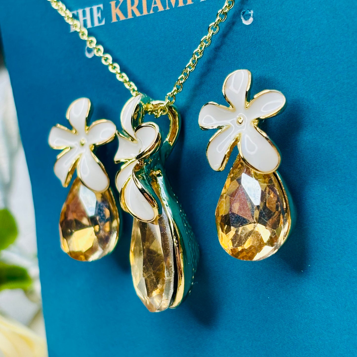 Golden Honey Flower Set